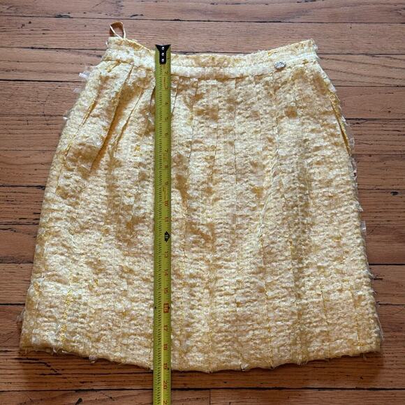 Chanel Women Yellow Skirt Set Cropped Boxy Jacket Jackie Neckline FR 36 US 4 - Picture 15 of 15